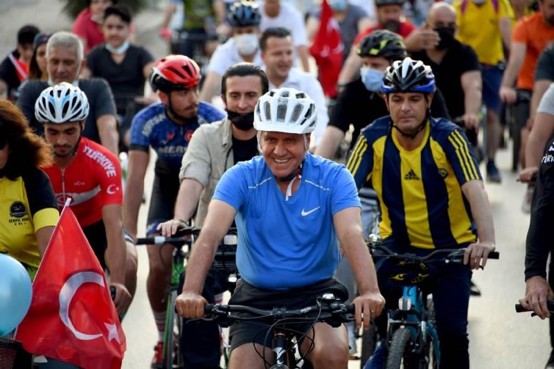 Mersin’de Pedallar Doğa Ve Sağlık İçin Çevrildi