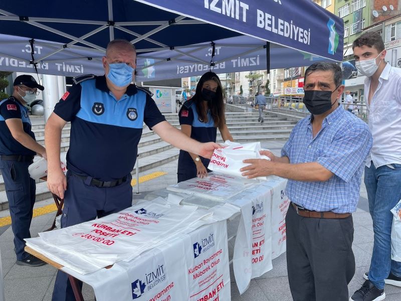 İzmit Belediyesi’nden kurban atıkları için uyarı