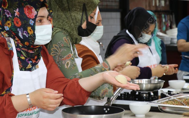 İzmir Konak’ta Mardin yemekleri yapıldı