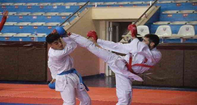 U21 Karate Milli Takımı şampiyonaya Erzurum