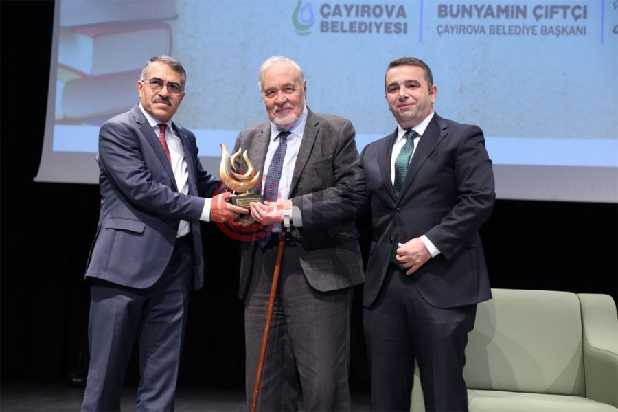 Prof. Dr. İlber Ortaylı, Cumhuriyet