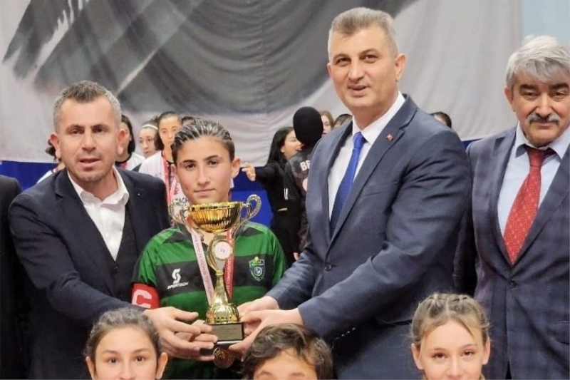 Gölcük Barbaros Hayrettin Lisesi Futsal