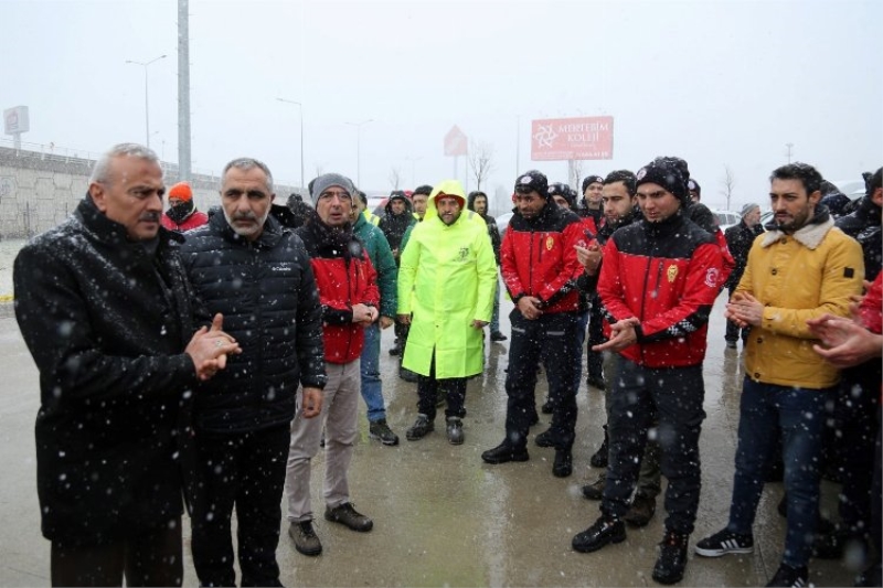 Kocaeli afet bölgesi için tek yürek