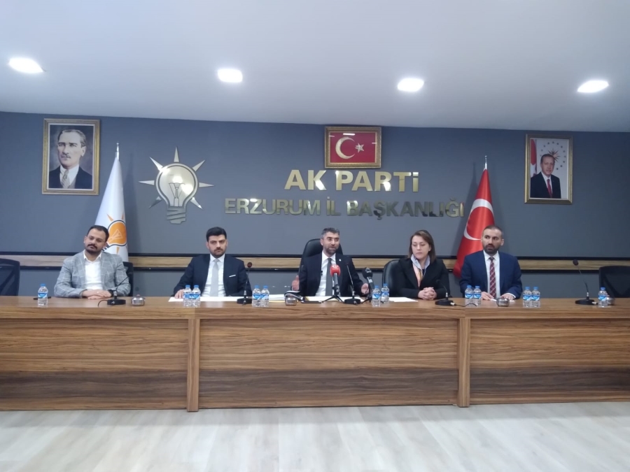 AK Parti İl Başkanı Küçükoğlu, basın mensuplarıyla buluştu