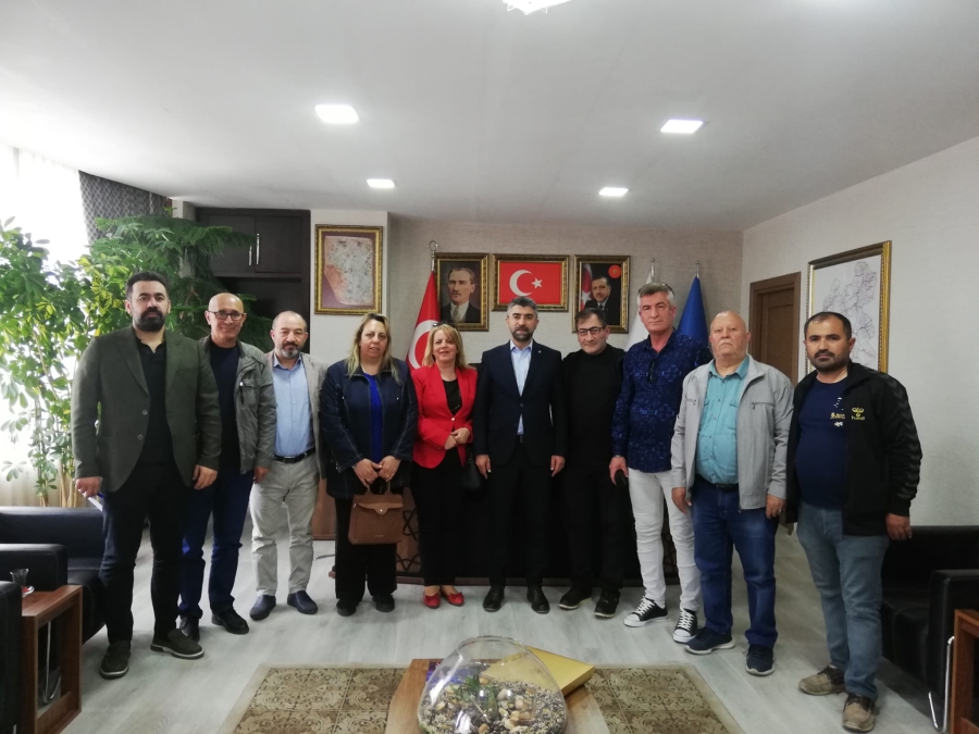 Erzurum Yeni Medya Derneğinden AK Parti İl Başkanlığına ziyaret