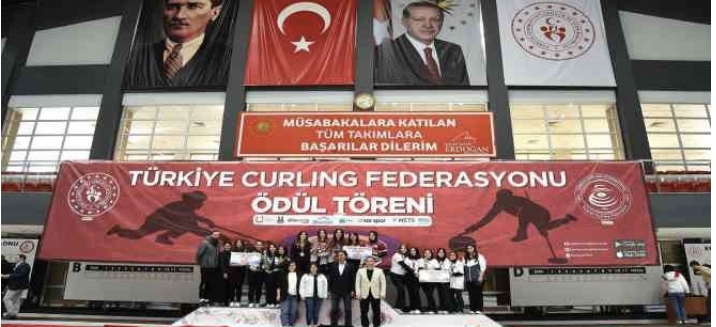 Curlingte şampiyonlar belli oldu