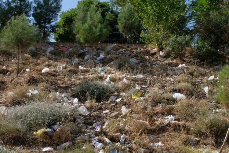 Çöp sorunu doğal güzelliği tehdit ediyor