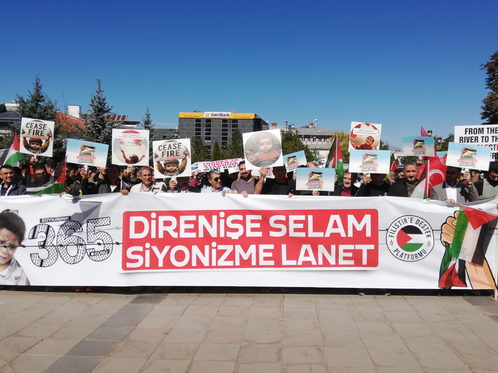 İsrail’in saldırıları Erzurum’da protesto edildi