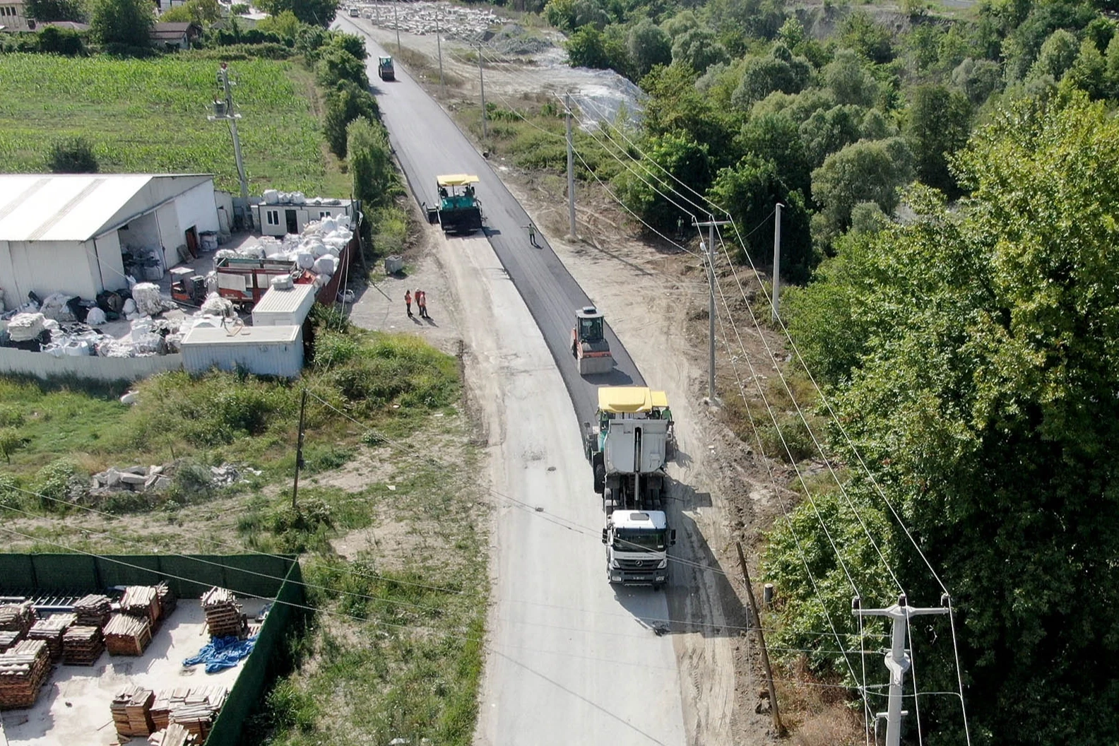 Akçay’a giden yol Sakarya Büyükşehir