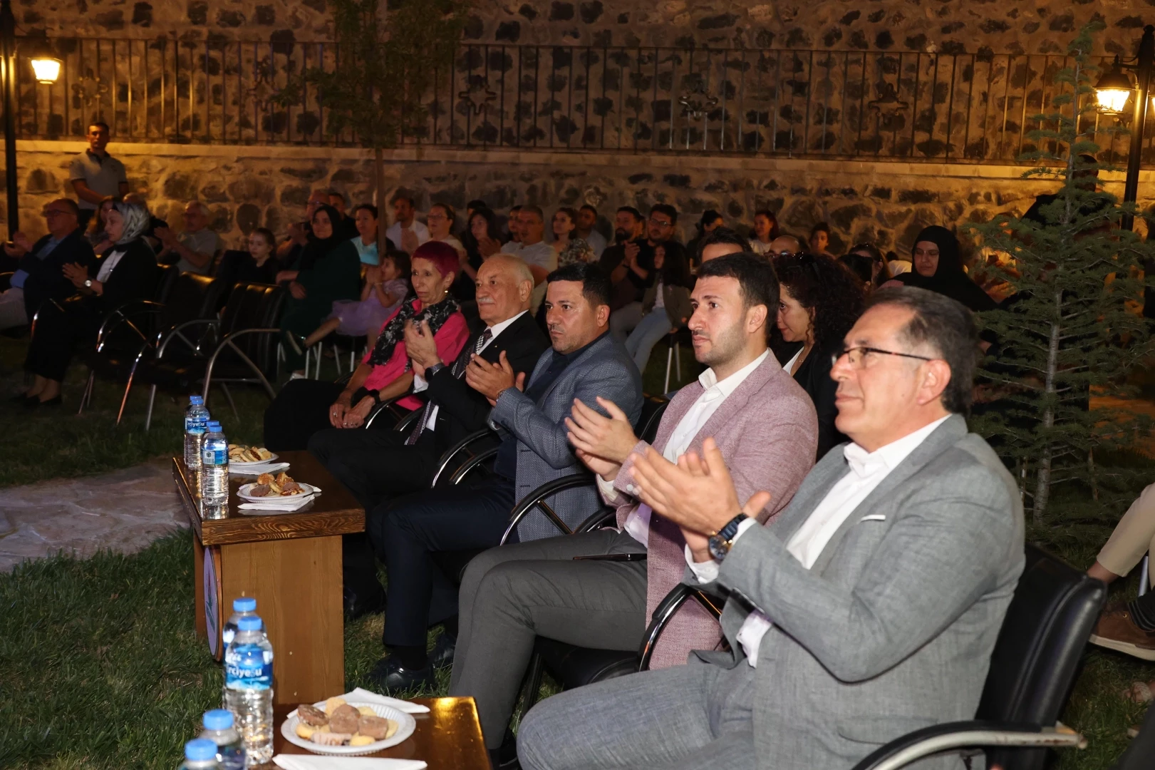 Belediye Başkanı Rasim Arı; “Bu şehir sanatın, sporun ve kültürün merkezi olacak