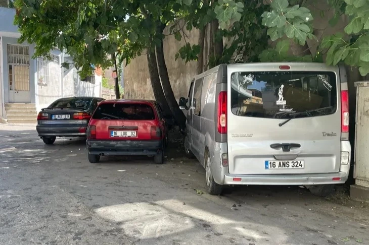 Bursa Çirişhane Mahallesi’nin otopark sorunu çözülmüyor