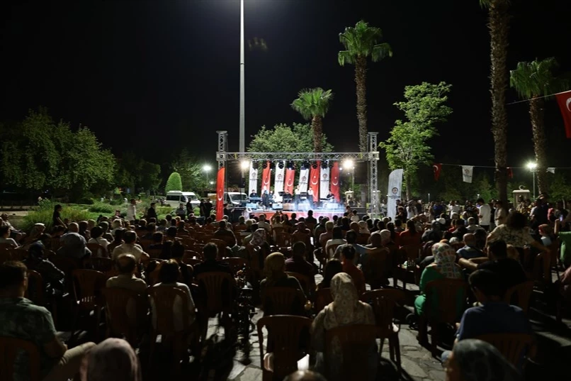 Denizli’nin akşamları yaz konserleri ile şenleniyor