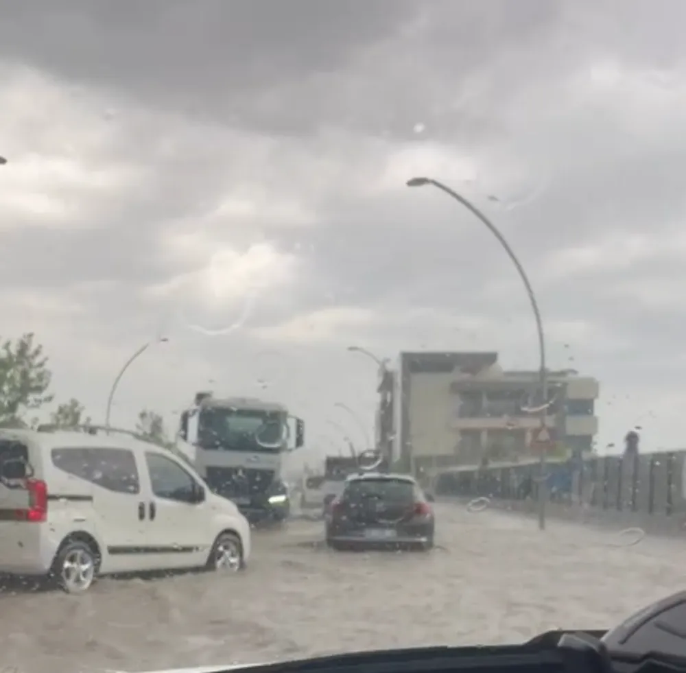 Malatya’da Su Baskınları Hayatı Felç Etti: Gözler Altyapıya Çevrildi