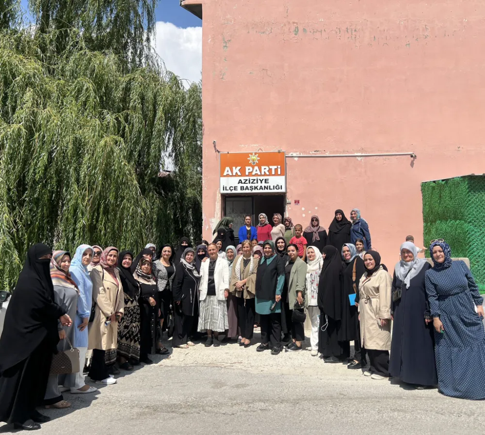 AK Parti Aziziye İlçe Kadın Kolları’ndan Teşkilat Toplantısı