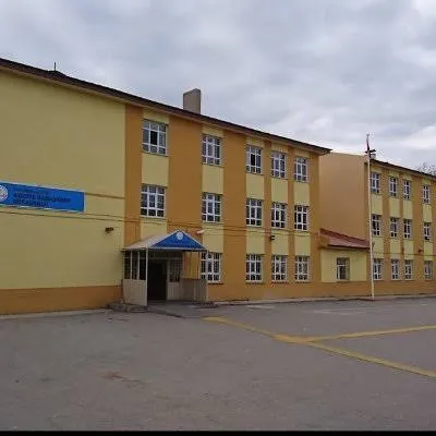 Yeni Eğitim Yılı Öncesi Dadaşkent Ortaokulu’nda Sınıf Krizi