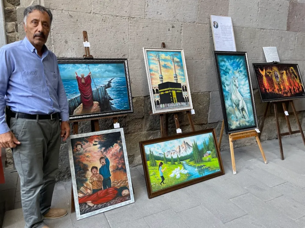 Özyurt 15. Kişisel Resim Sergisini Açtı