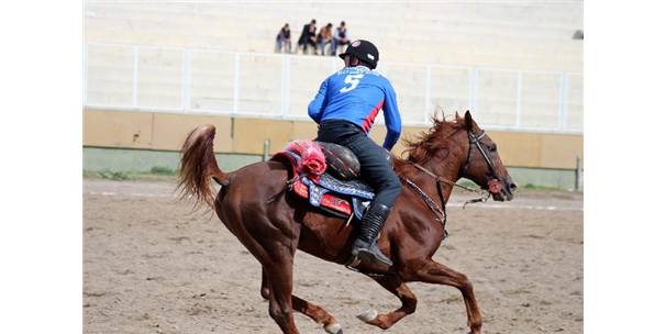 ATLI CİRİT TÜRKİYE ŞAMPİYONASI MAÇLARI DEVAM EDİYOR