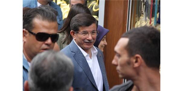 BAŞBAKAN AHMET DAVUTOĞLU: 