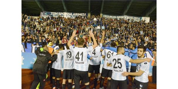 B.B. ERZURUMSPOR TEKNİK DİREKTÖRÜ DURMUŞ: