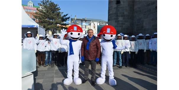 WINTERFEST TANITIM FUARI?NDA ÇAT BELEDİYESİ RÜZGARI ESTİ