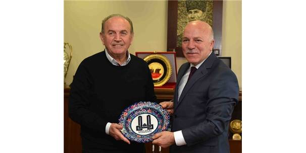 BAŞKAN TOPBAŞ?TAN SEKMEN?E ÖVGÜ