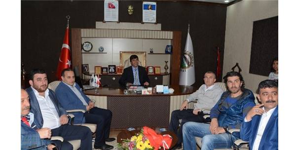 PASİNLER BELEDİYE BAŞKANI SERTOĞLU, ŞAMPİYON BB ERZURUMSPOR?U AĞIRLADI