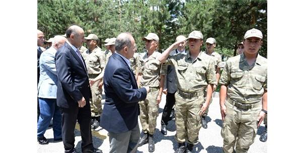 Sağlık Bakanı Akdağ`dan bayramda beslenme önerileri