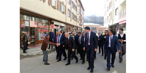 Vali Azizoğlu Ve Başkan Sekmen Muhtarların Sorunlarını Dinledi