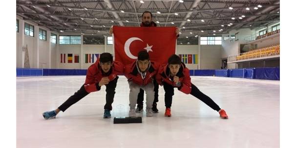 Türkiye Short Track Milli Takımına Üç Sporcu Palandöken Belediyesinden