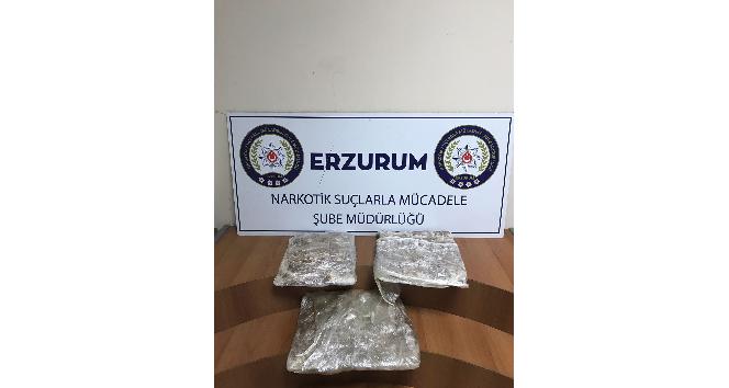 Erzurum?da uyuşturucu ticareti yapan 2 kişi tutuklandı