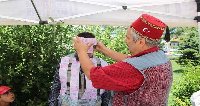 Erzurum?da dolara ilginç protesto